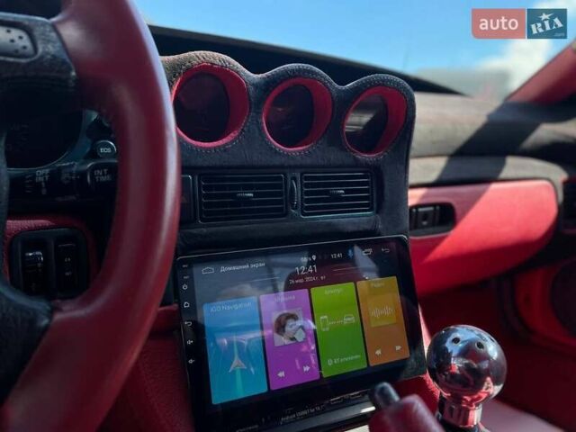 Червоний Додж Stealth, об'ємом двигуна 3 л та пробігом 137 тис. км за 13600 $, фото 13 на Automoto.ua