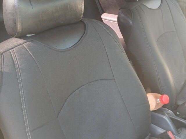 Черный Додж Стратус, объемом двигателя 2.4 л и пробегом 260 тыс. км за 2400 $, фото 4 на Automoto.ua