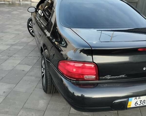 Чорний Додж Стратус, об'ємом двигуна 2 л та пробігом 170 тис. км за 3300 $, фото 9 на Automoto.ua