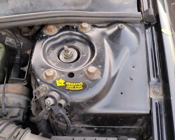 Чорний Додж Стратус, об'ємом двигуна 2 л та пробігом 170 тис. км за 3300 $, фото 20 на Automoto.ua