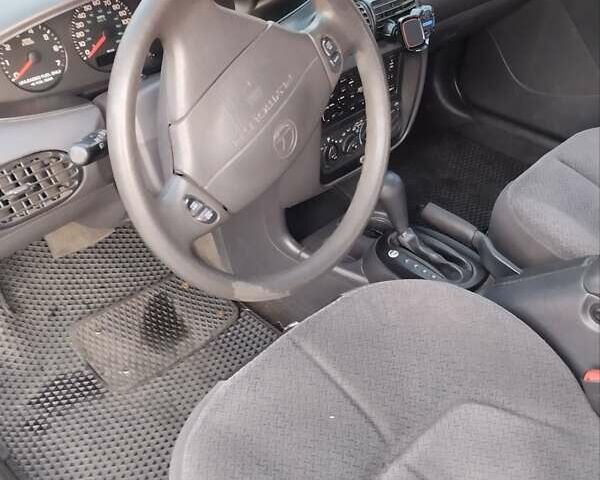 Чорний Додж Стратус, об'ємом двигуна 2 л та пробігом 170 тис. км за 3300 $, фото 11 на Automoto.ua