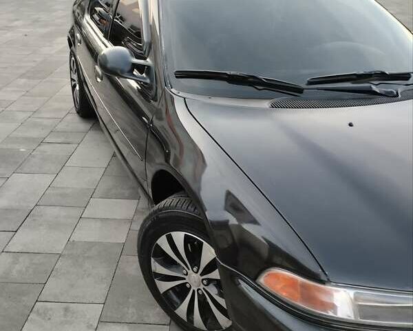 Чорний Додж Стратус, об'ємом двигуна 2 л та пробігом 170 тис. км за 3300 $, фото 5 на Automoto.ua