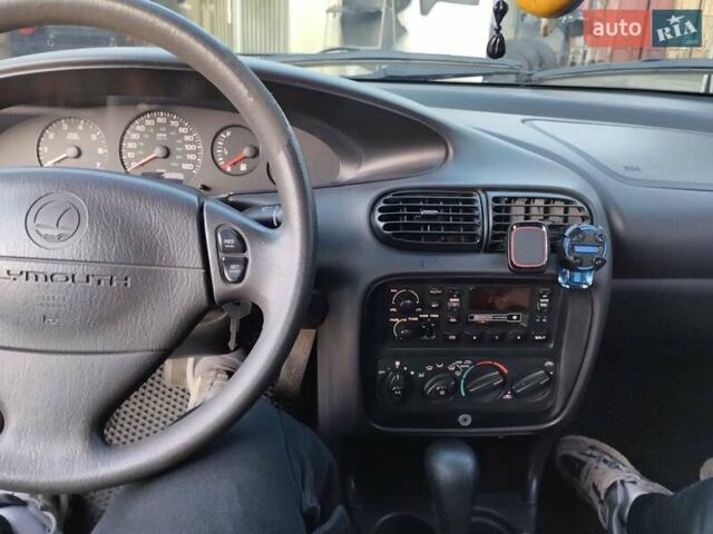 Чорний Додж Стратус, об'ємом двигуна 2 л та пробігом 170 тис. км за 3300 $, фото 22 на Automoto.ua