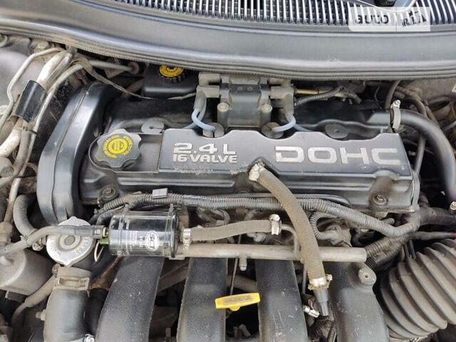 Додж Стратус, об'ємом двигуна 2.4 л та пробігом 120 тис. км за 4000 $, фото 21 на Automoto.ua