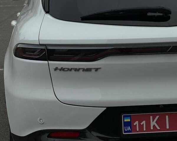 Белый Додж Hornet, объемом двигателя 1.3 л и пробегом 39 тыс. км за 26900 $, фото 1 на Automoto.ua