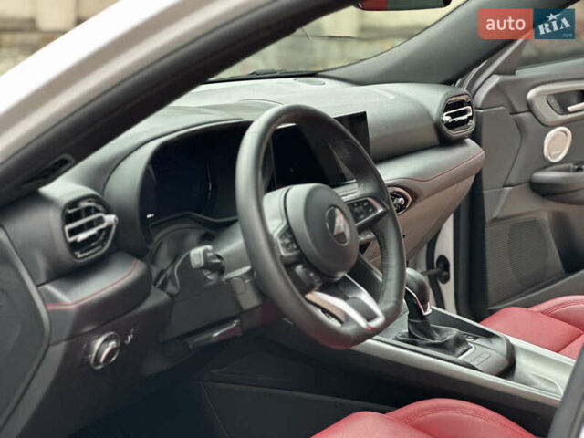 Белый Додж Hornet, объемом двигателя 2 л и пробегом 4 тыс. км за 25150 $, фото 80 на Automoto.ua