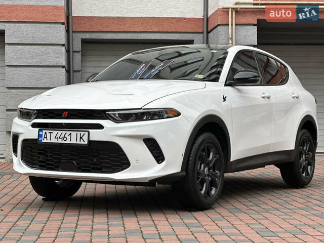 Белый Додж Hornet, объемом двигателя 2 л и пробегом 4 тыс. км за 25150 $, фото 9 на Automoto.ua