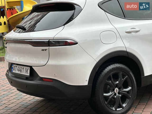 Белый Додж Hornet, объемом двигателя 2 л и пробегом 4 тыс. км за 25150 $, фото 168 на Automoto.ua
