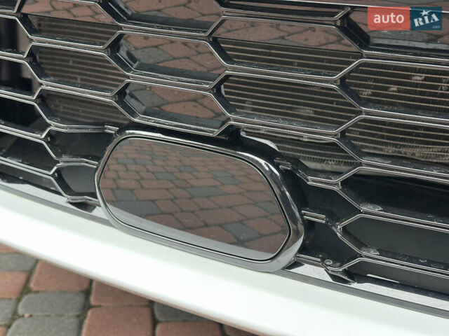 Белый Додж Hornet, объемом двигателя 2 л и пробегом 4 тыс. км за 25150 $, фото 123 на Automoto.ua