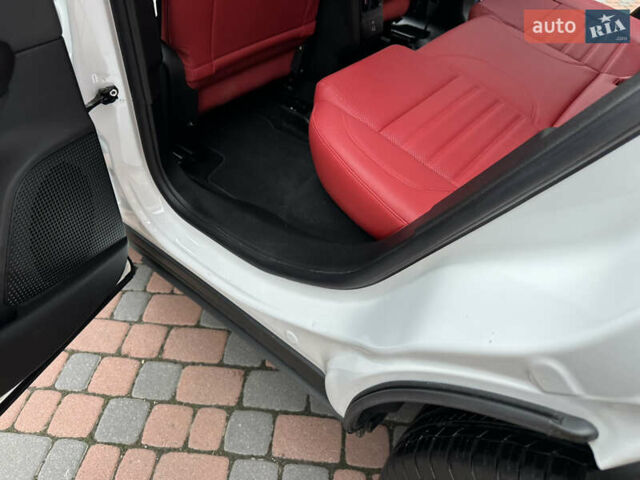 Белый Додж Hornet, объемом двигателя 2 л и пробегом 4 тыс. км за 25150 $, фото 43 на Automoto.ua