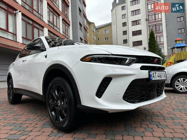 Белый Додж Hornet, объемом двигателя 2 л и пробегом 4 тыс. км за 25150 $, фото 149 на Automoto.ua