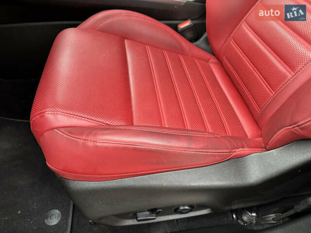 Белый Додж Hornet, объемом двигателя 2 л и пробегом 4 тыс. км за 25150 $, фото 95 на Automoto.ua