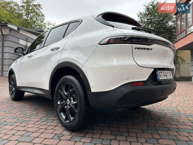 Белый Додж Hornet, объемом двигателя 2 л и пробегом 4 тыс. км за 25150 $, фото 147 на Automoto.ua