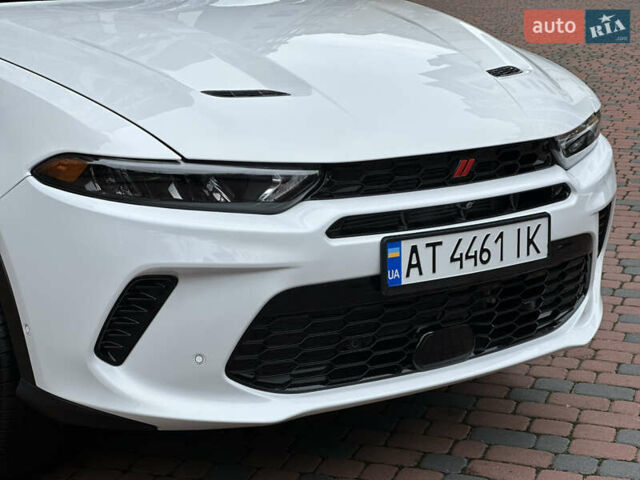 Белый Додж Hornet, объемом двигателя 2 л и пробегом 4 тыс. км за 25150 $, фото 178 на Automoto.ua