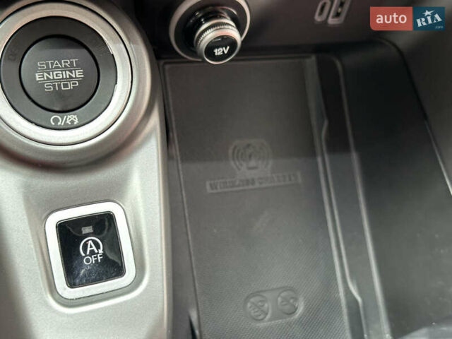 Белый Додж Hornet, объемом двигателя 2 л и пробегом 4 тыс. км за 25150 $, фото 91 на Automoto.ua
