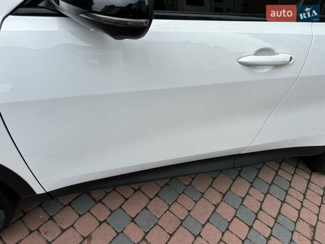 Белый Додж Hornet, объемом двигателя 2 л и пробегом 4 тыс. км за 25150 $, фото 115 на Automoto.ua