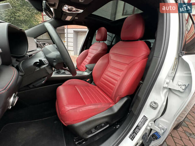 Белый Додж Hornet, объемом двигателя 2 л и пробегом 4 тыс. км за 25150 $, фото 76 на Automoto.ua