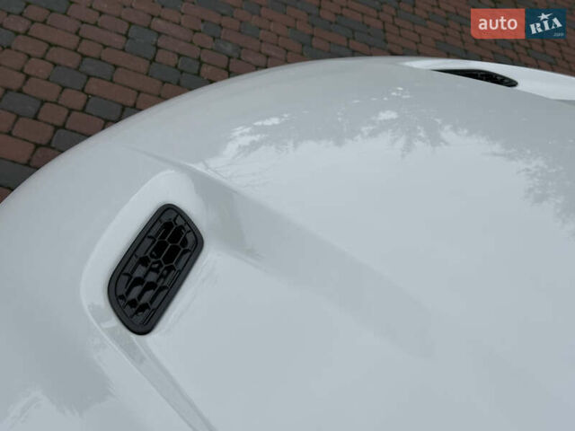 Белый Додж Hornet, объемом двигателя 2 л и пробегом 4 тыс. км за 25150 $, фото 122 на Automoto.ua
