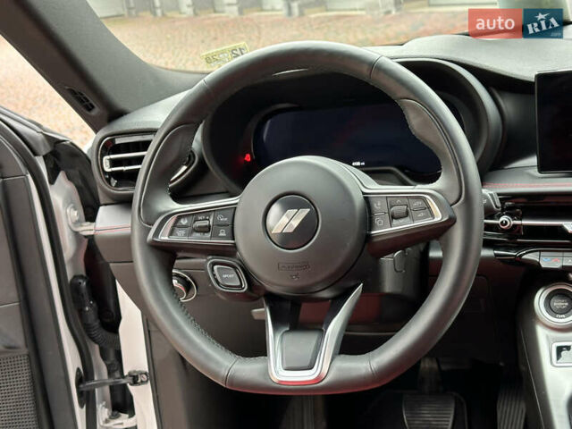 Белый Додж Hornet, объемом двигателя 2 л и пробегом 4 тыс. км за 25150 $, фото 70 на Automoto.ua