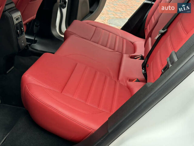 Белый Додж Hornet, объемом двигателя 2 л и пробегом 4 тыс. км за 25150 $, фото 46 на Automoto.ua
