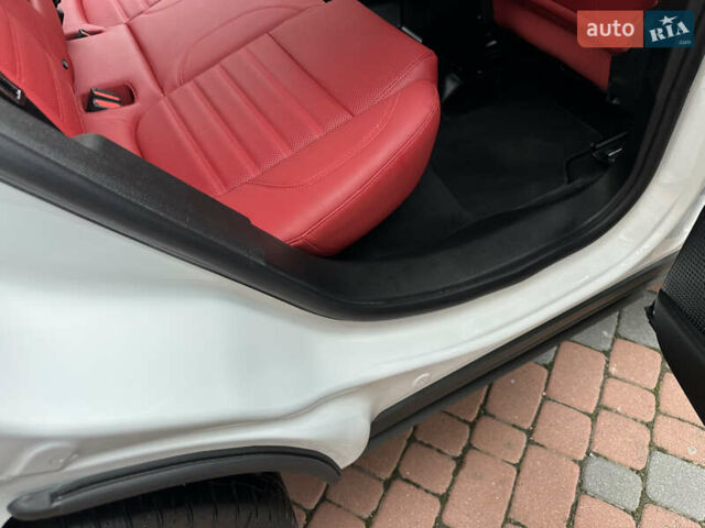 Белый Додж Hornet, объемом двигателя 2 л и пробегом 4 тыс. км за 25150 $, фото 32 на Automoto.ua