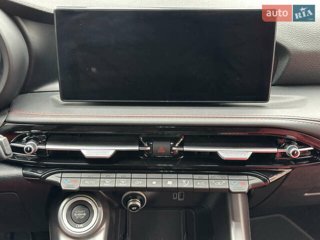 Белый Додж Hornet, объемом двигателя 2 л и пробегом 4 тыс. км за 25150 $, фото 90 на Automoto.ua