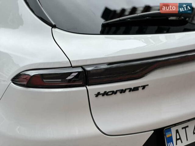 Белый Додж Hornet, объемом двигателя 2 л и пробегом 4 тыс. км за 25150 $, фото 165 на Automoto.ua