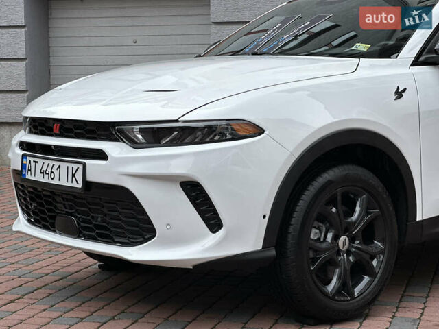 Белый Додж Hornet, объемом двигателя 2 л и пробегом 4 тыс. км за 25150 $, фото 183 на Automoto.ua