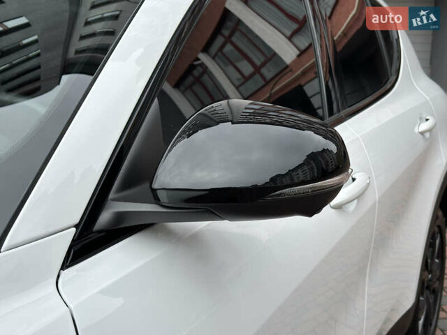 Белый Додж Hornet, объемом двигателя 2 л и пробегом 4 тыс. км за 25150 $, фото 131 на Automoto.ua