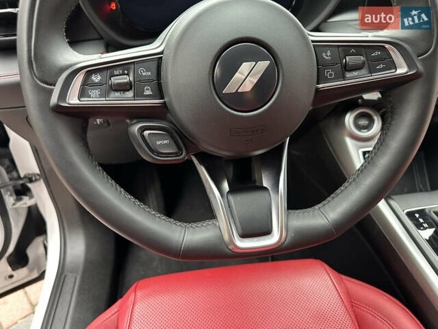 Белый Додж Hornet, объемом двигателя 2 л и пробегом 4 тыс. км за 25150 $, фото 86 на Automoto.ua