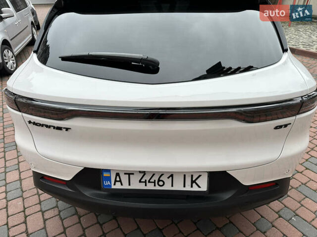 Белый Додж Hornet, объемом двигателя 2 л и пробегом 4 тыс. км за 25150 $, фото 113 на Automoto.ua