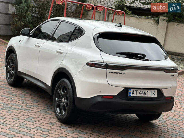 Белый Додж Hornet, объемом двигателя 2 л и пробегом 4 тыс. км за 25150 $, фото 4 на Automoto.ua