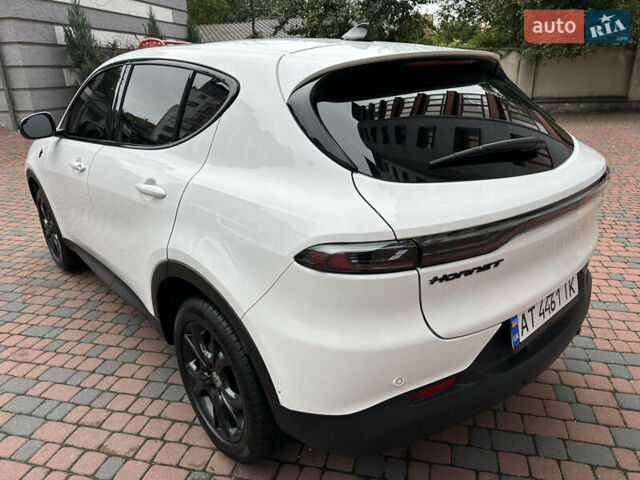 Белый Додж Hornet, объемом двигателя 2 л и пробегом 4 тыс. км за 25150 $, фото 136 на Automoto.ua