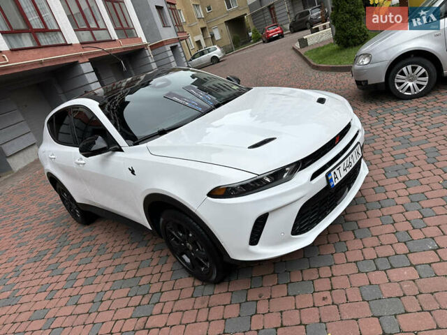 Белый Додж Hornet, объемом двигателя 2 л и пробегом 4 тыс. км за 25150 $, фото 153 на Automoto.ua