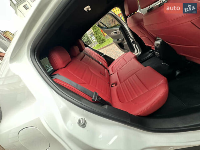 Белый Додж Hornet, объемом двигателя 2 л и пробегом 4 тыс. км за 25150 $, фото 28 на Automoto.ua