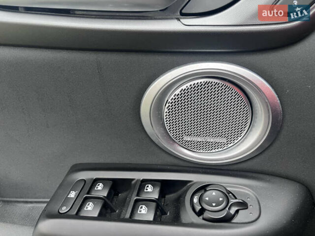 Чорний Додж Hornet, об'ємом двигуна 0 л та пробігом 15 тис. км за 28000 $, фото 11 на Automoto.ua