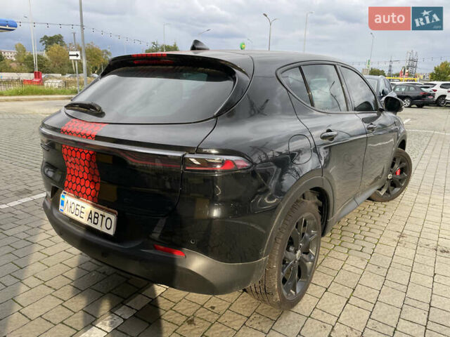 Черный Додж Hornet, объемом двигателя 2 л и пробегом 28 тыс. км за 24900 $, фото 2 на Automoto.ua