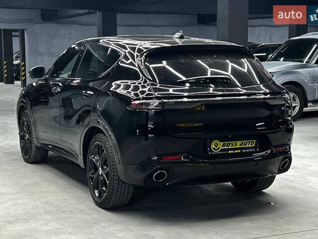 Черный Додж Hornet, объемом двигателя 1.33 л и пробегом 8 тыс. км за 26700 $, фото 3 на Automoto.ua