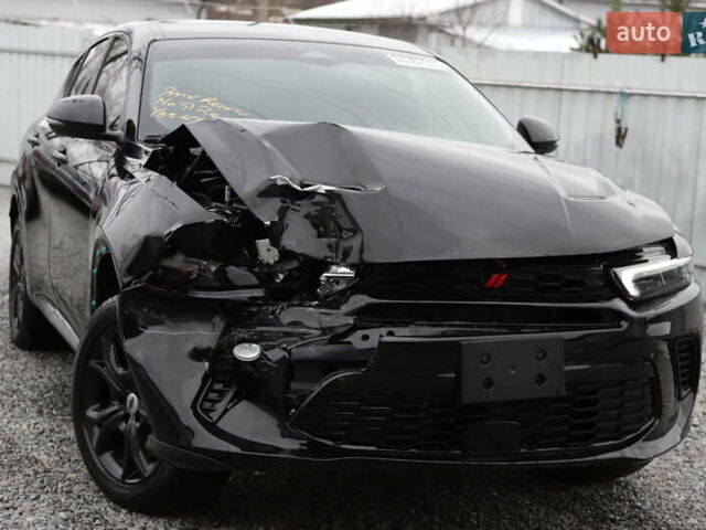 Черный Додж Hornet, объемом двигателя 1.3 л и пробегом 6 тыс. км за 18899 $, фото 2 на Automoto.ua
