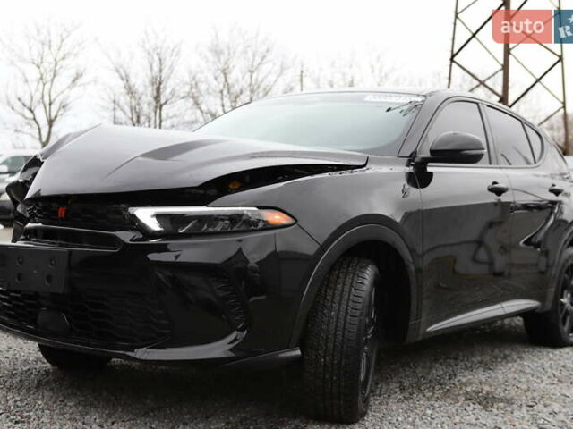 Черный Додж Hornet, объемом двигателя 1.3 л и пробегом 6 тыс. км за 18899 $, фото 4 на Automoto.ua