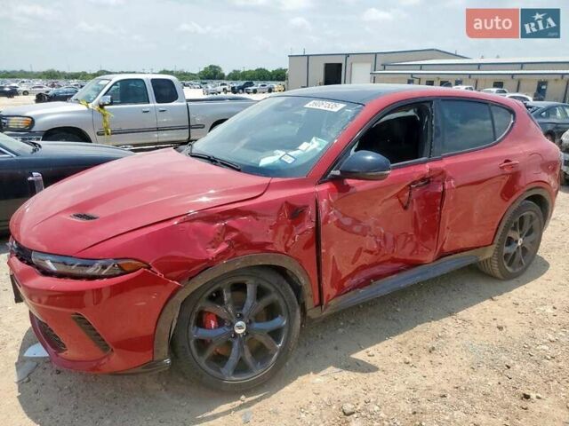 Красный Додж Hornet, объемом двигателя 1.3 л и пробегом 17 тыс. км за 21800 $, фото 8 на Automoto.ua