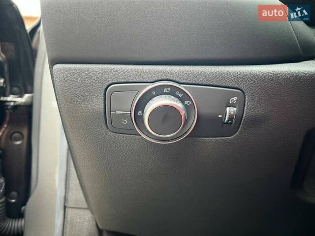 Серый Додж Hornet, объемом двигателя 2 л и пробегом 20 тыс. км за 26999 $, фото 31 на Automoto.ua