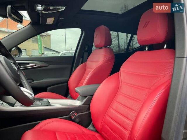 Серый Додж Hornet, объемом двигателя 2 л и пробегом 20 тыс. км за 26999 $, фото 28 на Automoto.ua