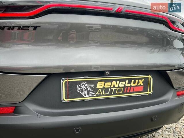 Серый Додж Hornet, объемом двигателя 2 л и пробегом 20 тыс. км за 26999 $, фото 13 на Automoto.ua