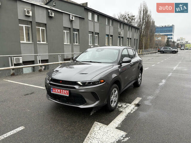 Серый Додж Hornet, объемом двигателя 0 л и пробегом 11 тыс. км за 23500 $, фото 1 на Automoto.ua