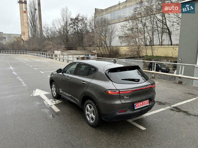 Серый Додж Hornet, объемом двигателя 0 л и пробегом 11 тыс. км за 23500 $, фото 10 на Automoto.ua