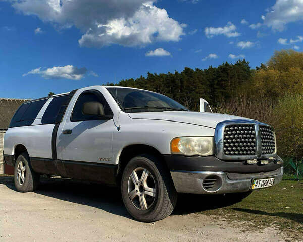 Белый Додж RAM 1500, объемом двигателя 4.7 л и пробегом 316 тыс. км за 8700 $, фото 7 на Automoto.ua