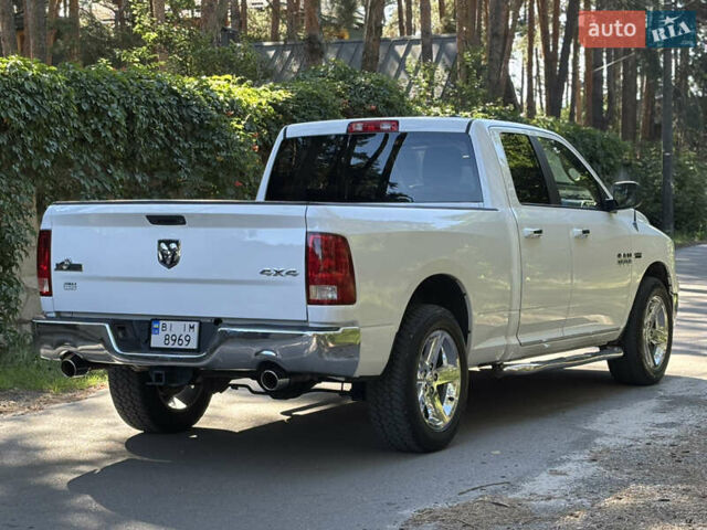 Белый Додж RAM 1500, объемом двигателя 5.7 л и пробегом 78 тыс. км за 19900 $, фото 5 на Automoto.ua