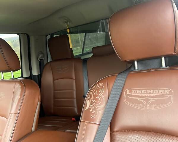 Белый Додж RAM 1500, объемом двигателя 2.99 л и пробегом 167 тыс. км за 33000 $, фото 26 на Automoto.ua