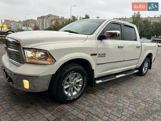 Белый Додж RAM 1500, объемом двигателя 3 л и пробегом 210 тыс. км за 35777 $, фото 1 на Automoto.ua